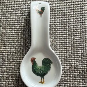 Charming Rooster Ceramic Spoon Rest - White and Green